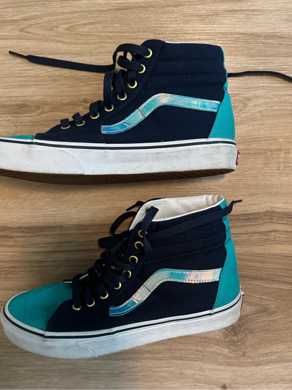 Vans womens High-Top Sneakers in Teal and Navy Blue - Picture 3 of 5